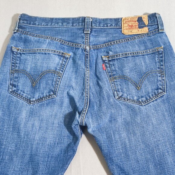 Levi's 501 jeans men's size 34/32 denim blue classic button fly Vintage Y2K - Picture 4 of 14